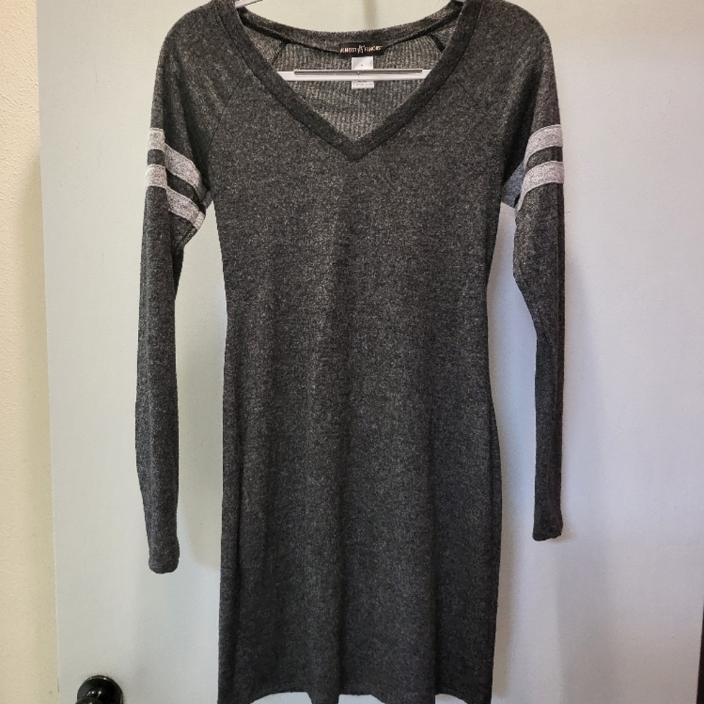 Almost Famous Long Leeve Dress